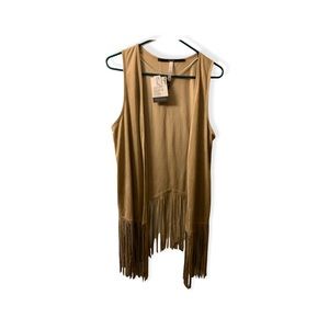 Brand New Vest by Kensie with the fringes. Size Small